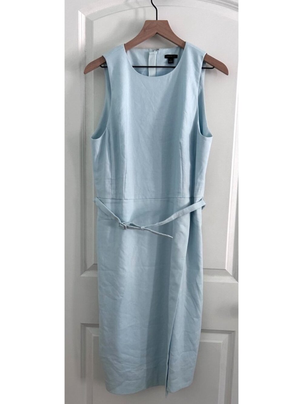 Ann Taylor Sleeveless Light Blue Sheath Dress With Adjustable Belt Size 14 new